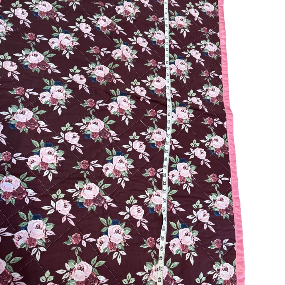 Handmade Pink Patchwork Baby Quilt 32x45 | Floral Reversible Blanket | New - Picture 6 of 6